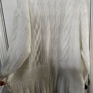 NWOT Elegant White Cable Knit Sweater